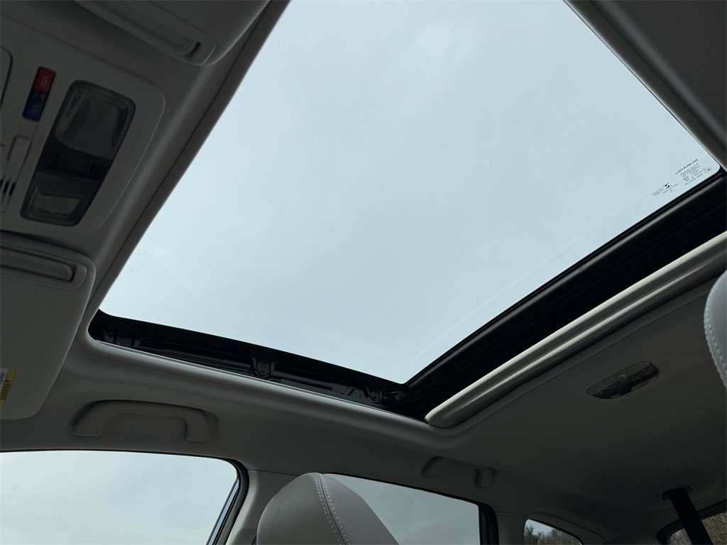 Used 2017 Subaru Forester 2.5i Limited image 12