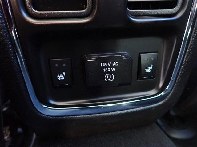 Used 2012 Jeep Grand Cherokee SRT8 w/ Luxury Group II image 12