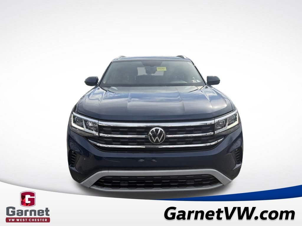 Certified 2023 Volkswagen Atlas Cross Sport SE w/ Panoramic Sunroof Package image 9
