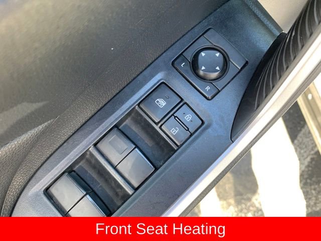 Used 2020 Toyota RAV4 XLE w/ XLE Grade Weather Package AWD/4WD image 13