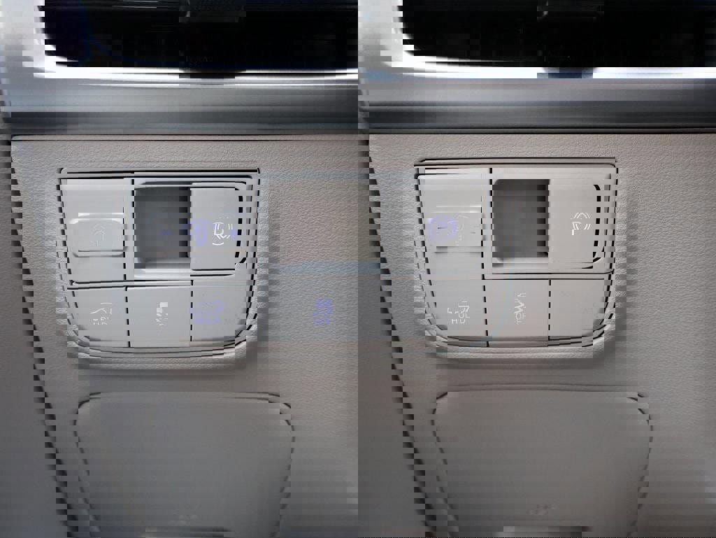 New 2026 Hyundai Tucson Limited image 33