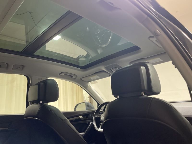 Used 2019 Audi Q5 2.0T Premium Plus w/ Premium Plus Package image 13
