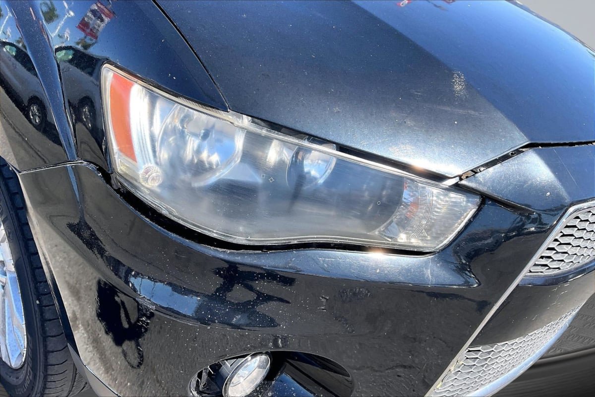 Used 2012 Mitsubishi Outlander SE FWD image 29