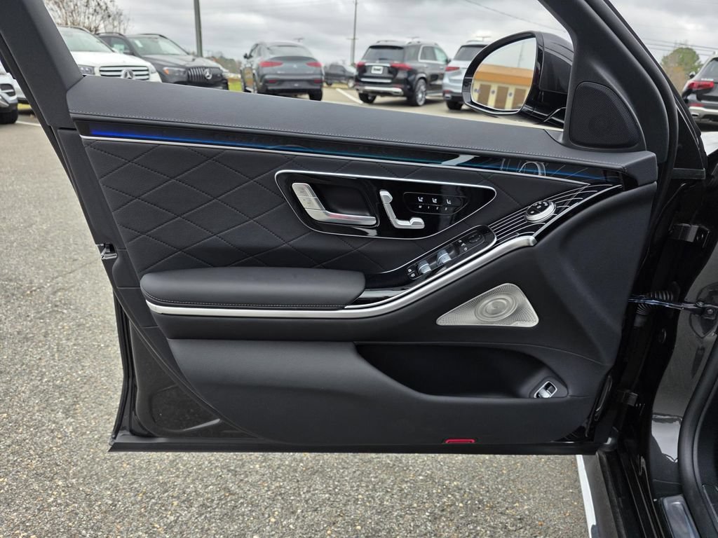 New 2026 Mercedes-Benz S 500 4MATIC image 11