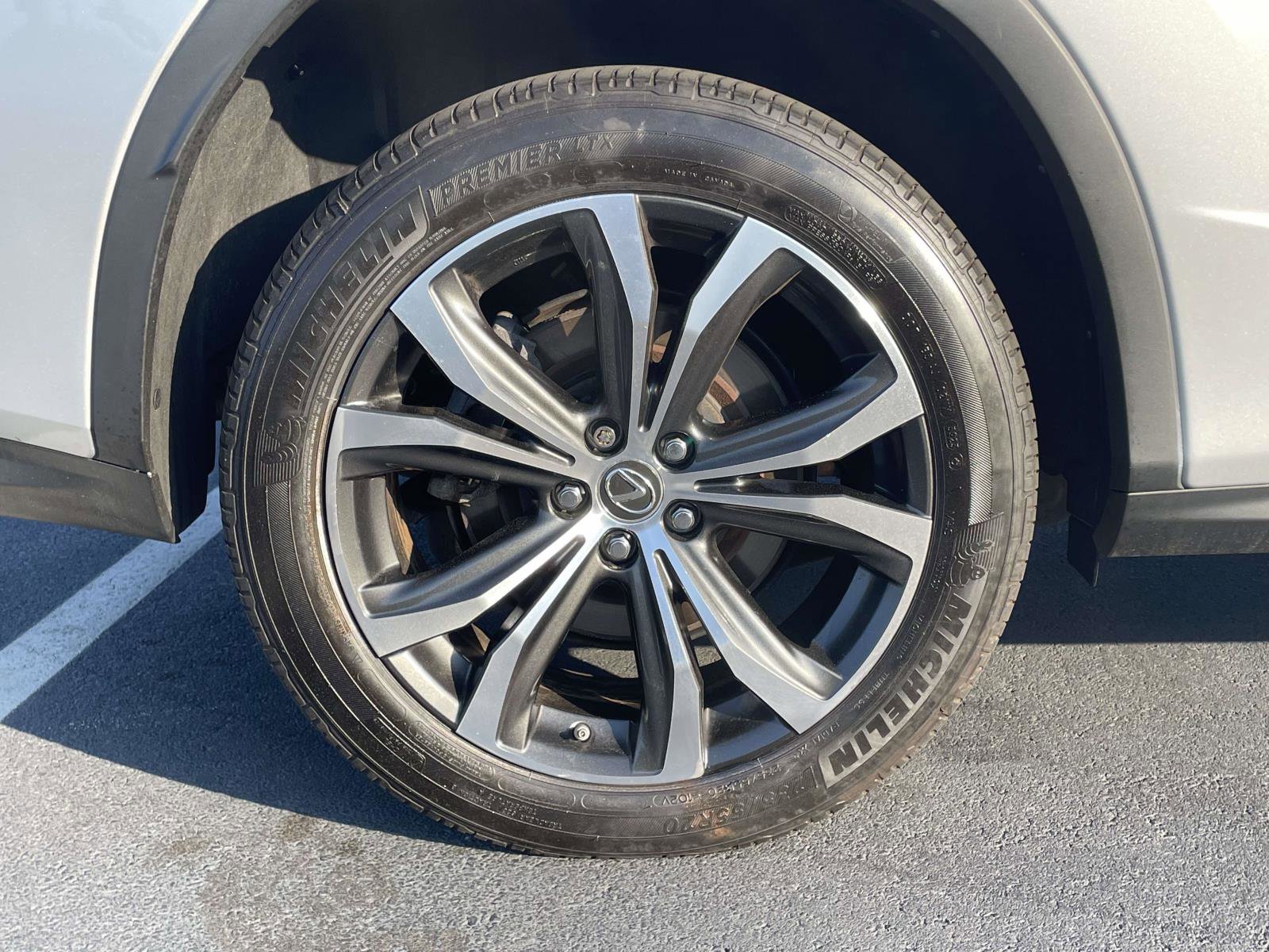 Used 2019 Lexus RX 350L AWD image 9