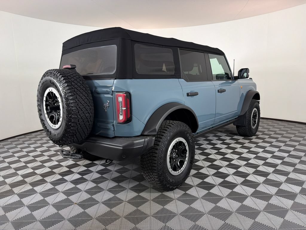 Used 2021 Ford Bronco Badlands AWD/4WD image 3