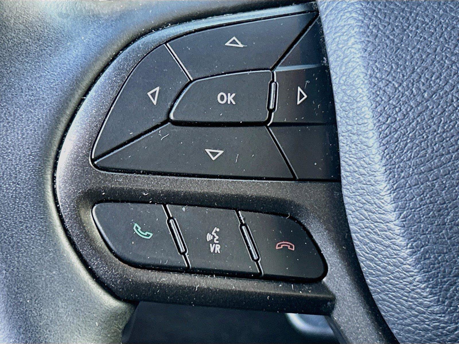 Used 2019 Jeep Cherokee Trailhawk AWD/4WD image 36