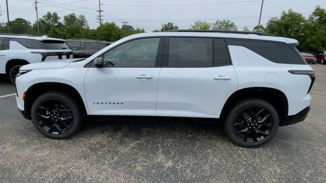 New 2026 Chevrolet Traverse RS w/ LPO, Floor Liner Package AWD/4WD image 7
