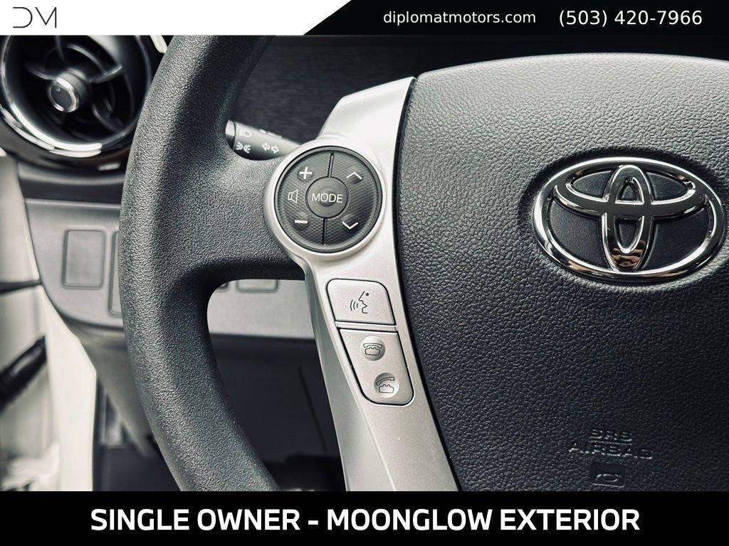 Used 2015 Toyota Prius C Two FWD image 28
