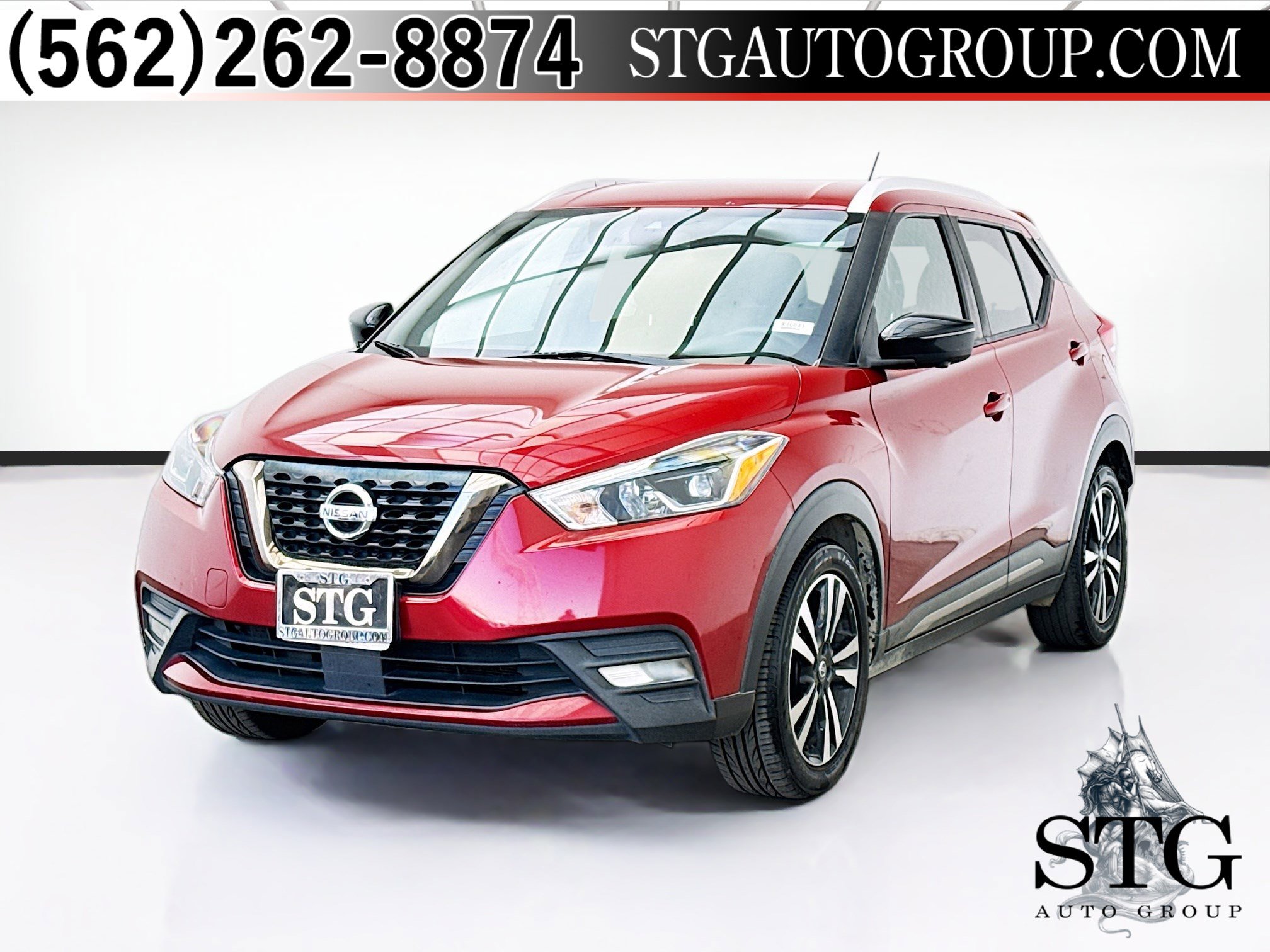 Used 2020 Nissan Kicks SR w/ SR Premium Package image 1