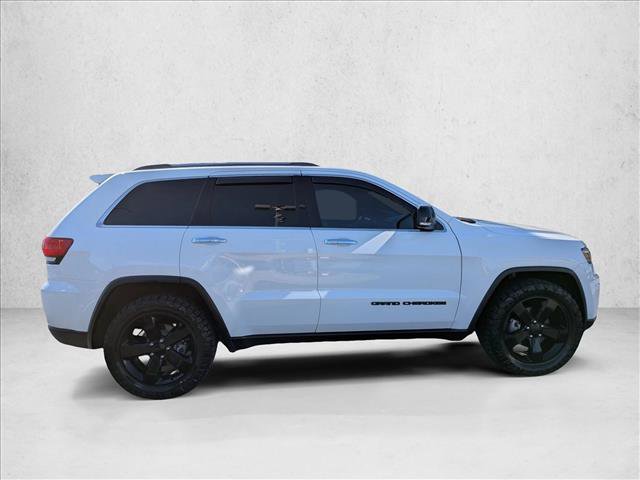 Used 2018 Jeep Grand Cherokee Limited image 4
