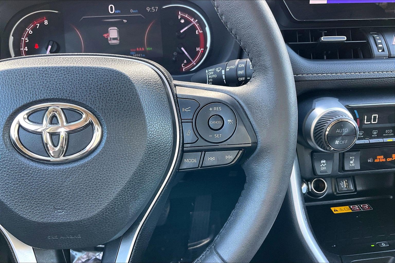 Used 2023 Toyota RAV4 XLE Premium AWD/4WD image 24
