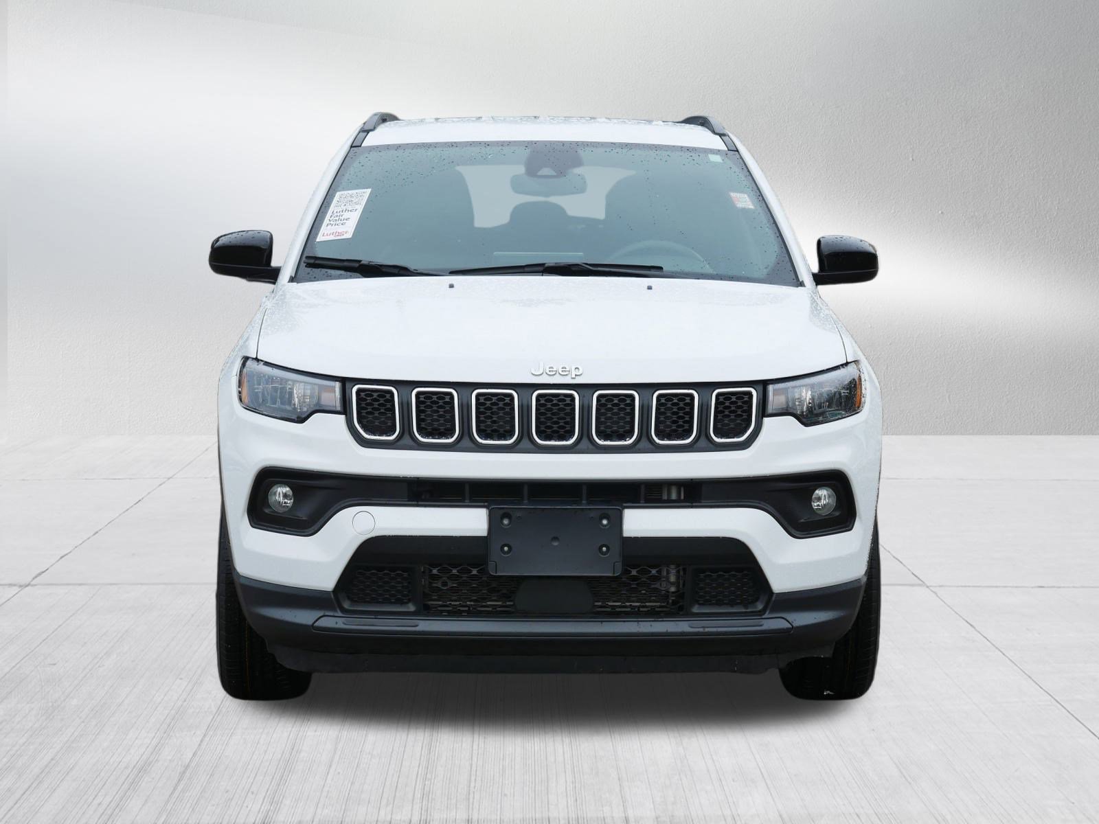 Certified 2024 Jeep Compass Latitude image 2