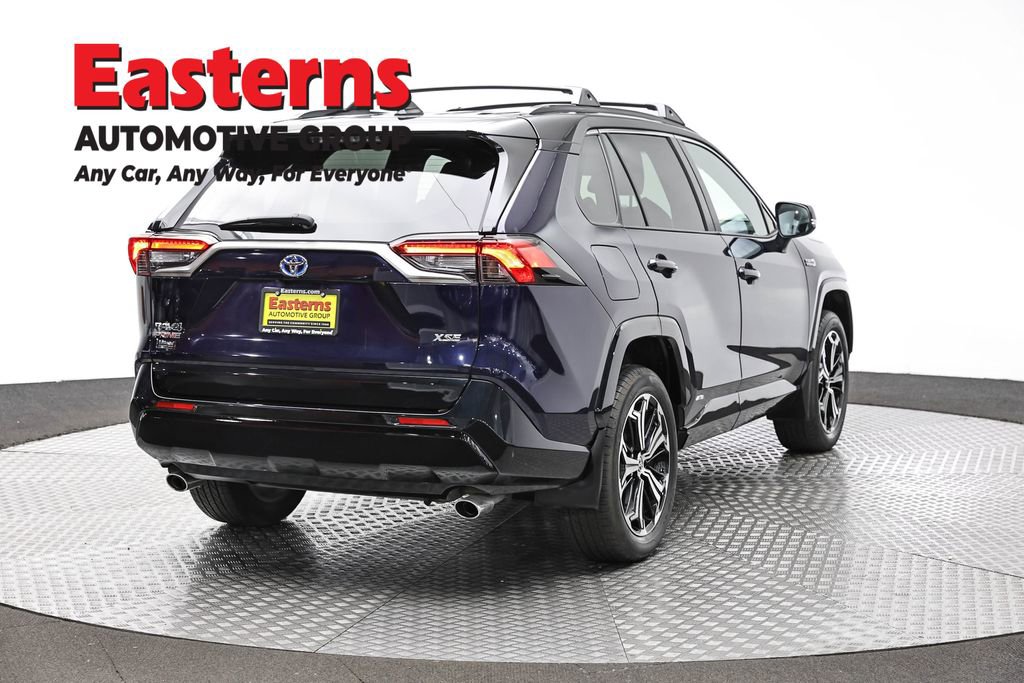Used 2022 Toyota RAV4 XSE w/ Weather Package AWD/4WD image 5