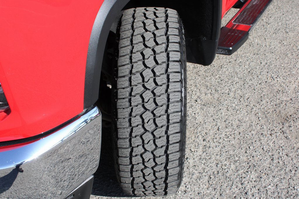 Used 2022 Chevrolet Silverado 2500 LT w/ Convenience Package image 41