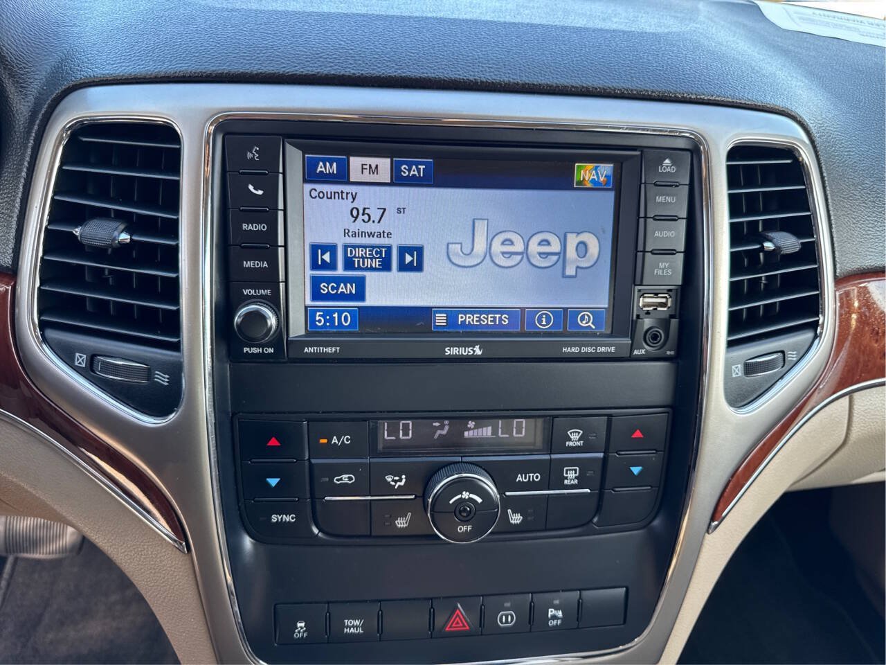 Used 2012 Jeep Grand Cherokee Limited w/ Trailer Tow Group IV RWD image 17