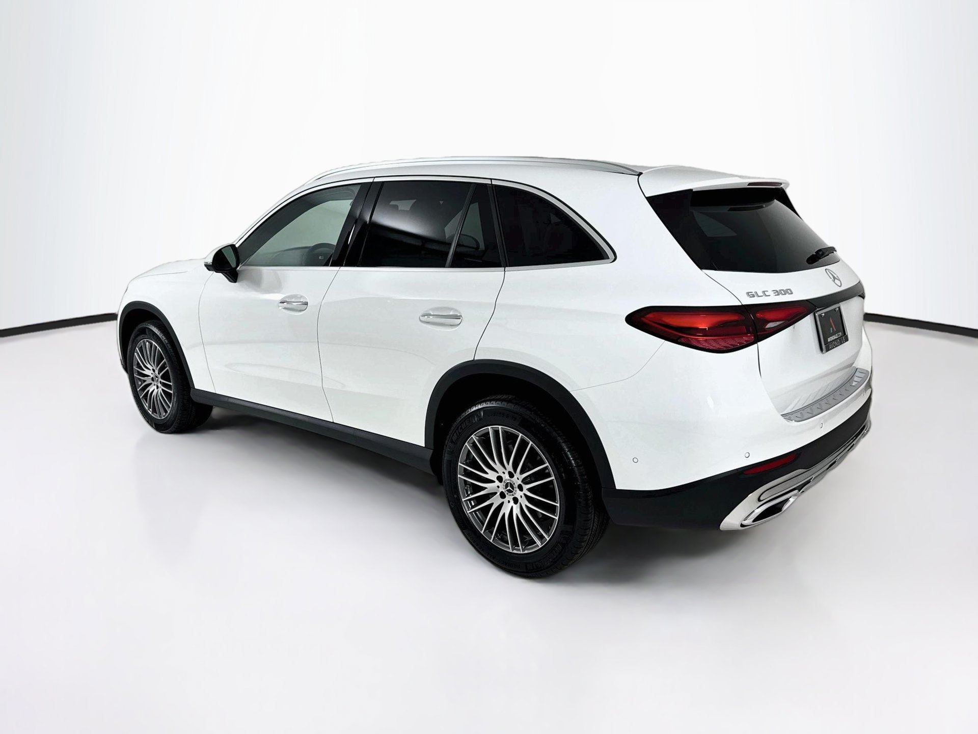 New 2027 Mercedes-Benz GLC 300 image 6
