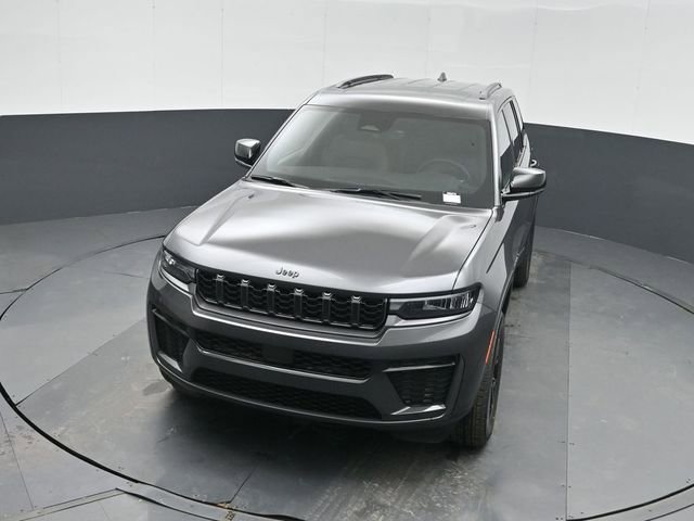 New 2026 Jeep Grand Cherokee Altitude image 35