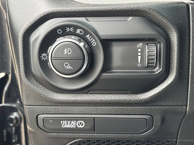 Used 2024 Jeep Gladiator Sport AWD/4WD image 18