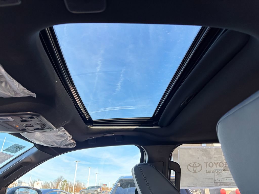 New 2025 Toyota Tacoma TRD Off-Road image 12