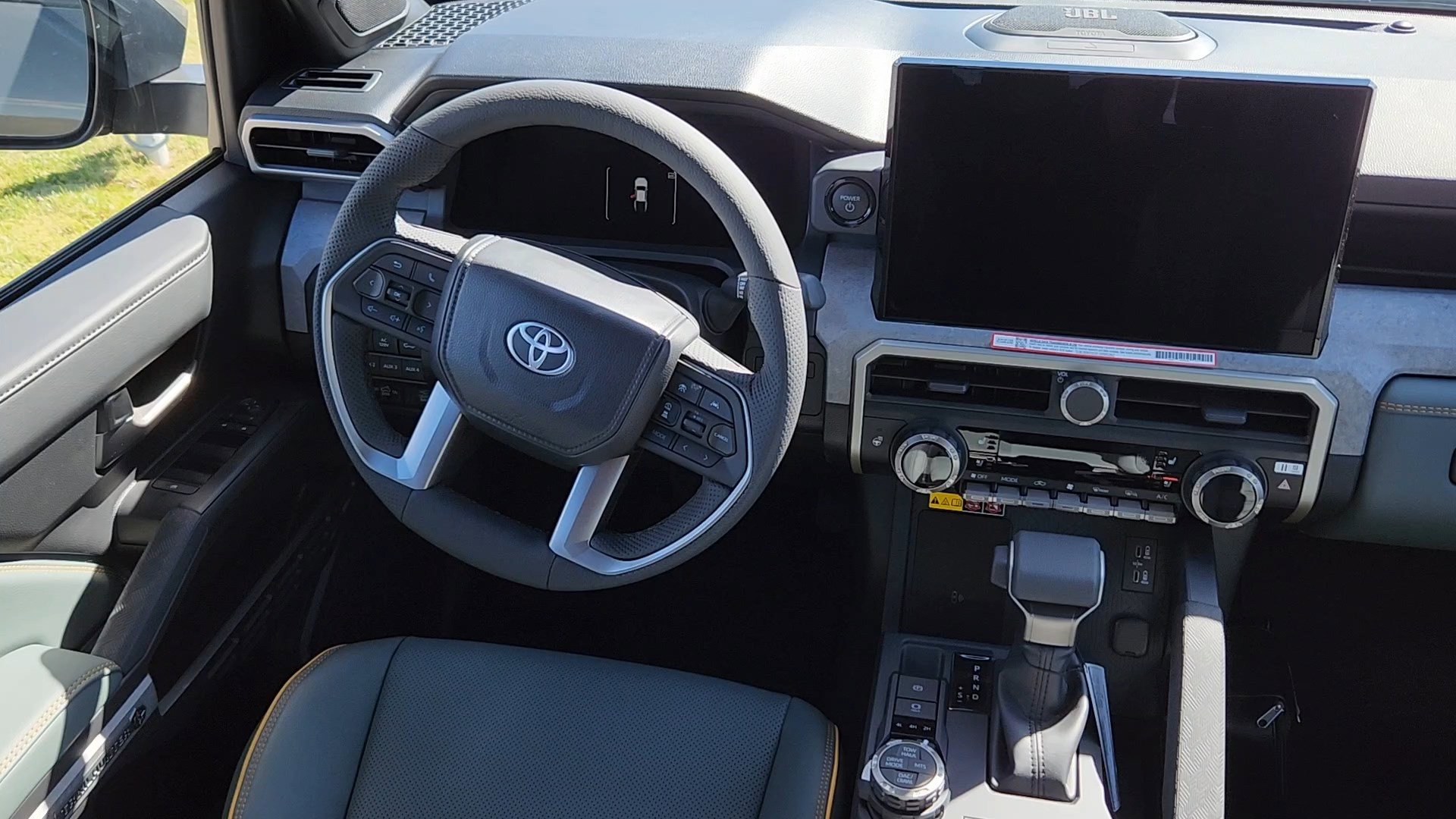New 2025 Toyota Tacoma Trailhunter image 5