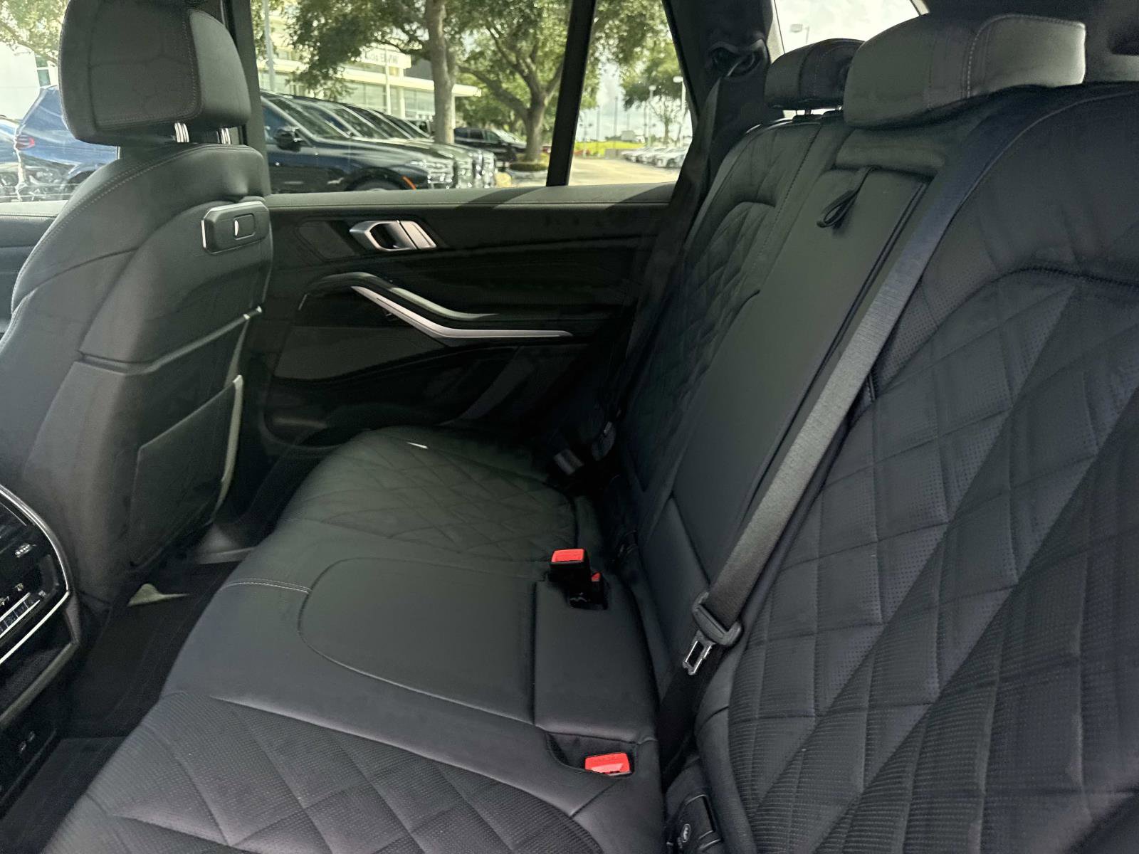 Certified 2025 BMW X5 xDrive40i w/ Premium Package image 13