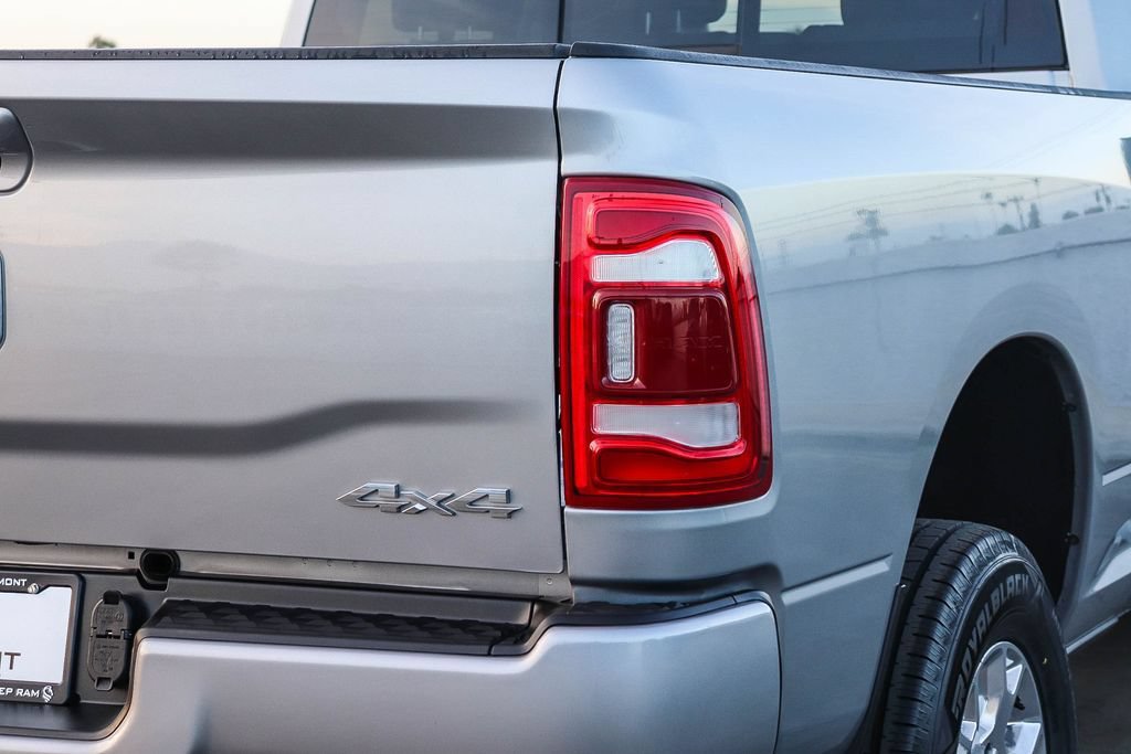 Used 2024 RAM 2500 Laramie AWD/4WD image 10