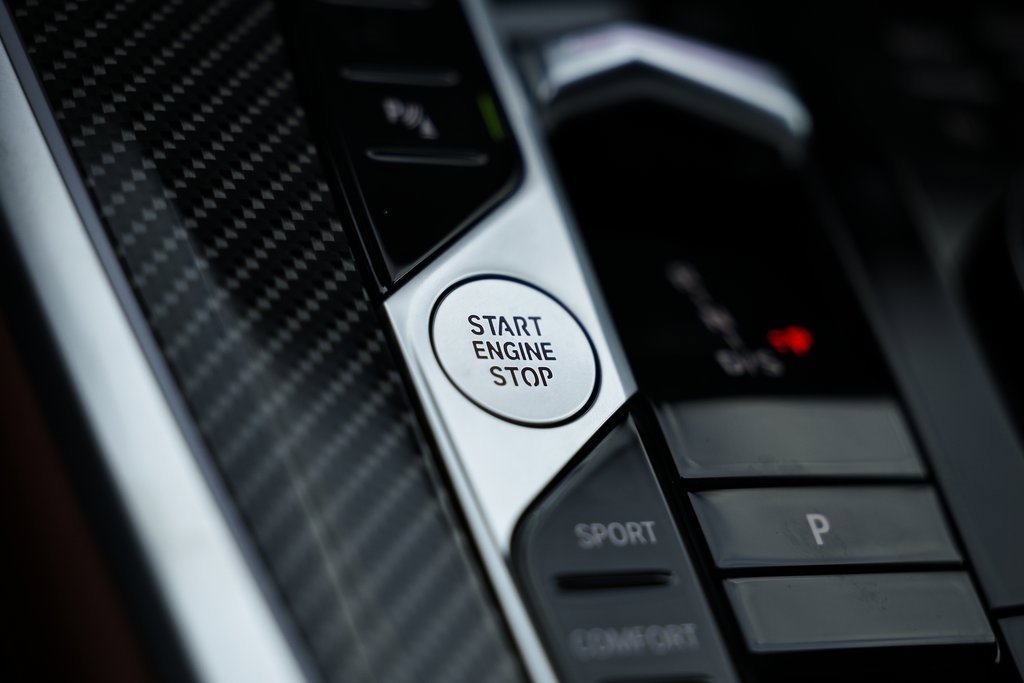 New 2026 BMW X5 M60i w/ Climate Comfort Package image 40