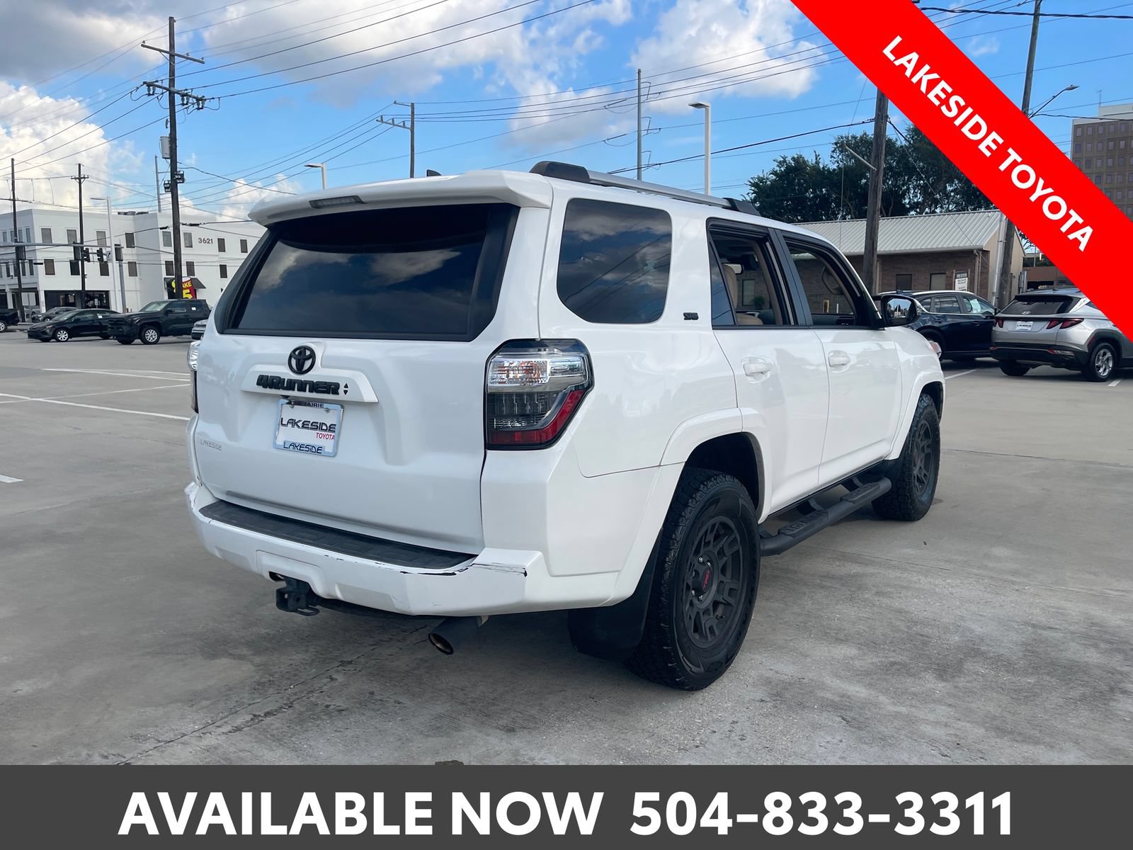 Used 2021 Toyota 4Runner SR5 Premium w/ Moonroof Package RWD image 5