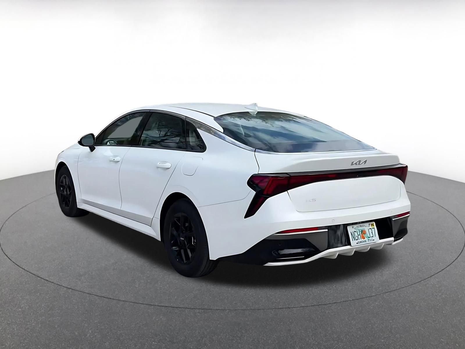 Used 2025 Kia K5 LXS image 11