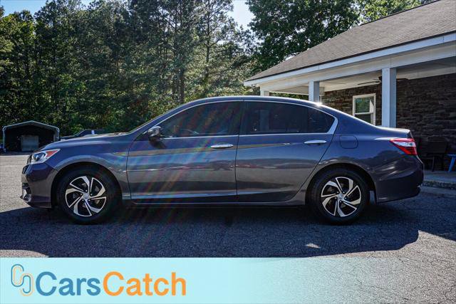 Used 2017 Honda Accord LX image 8