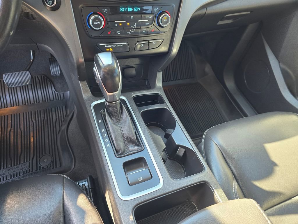 Used 2019 Ford Escape SEL image 24