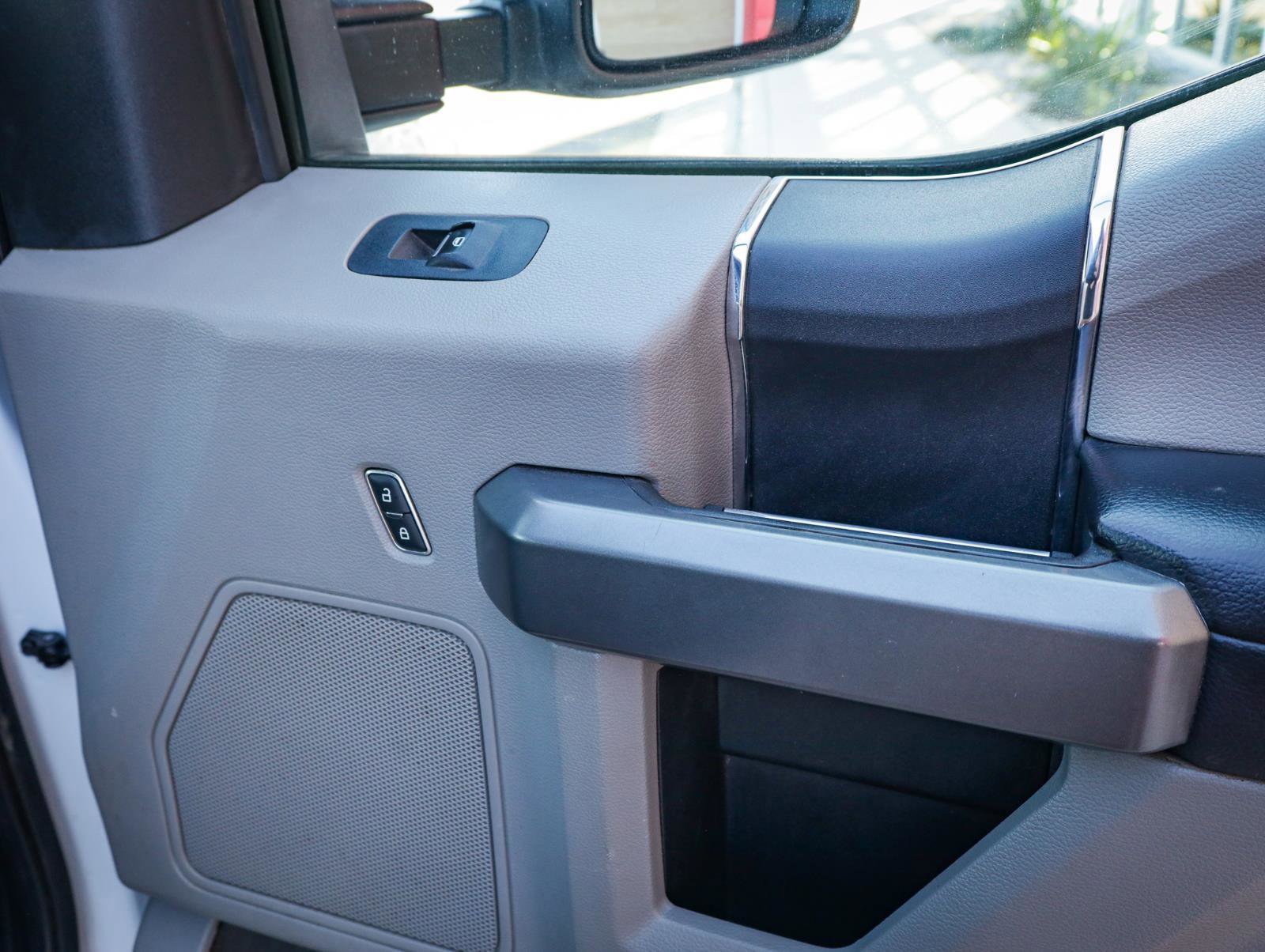 Used 2019 Ford F250 XLT w/ XLT Value Package image 26