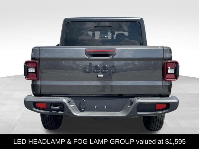 New 2025 Jeep Gladiator Sport image 6