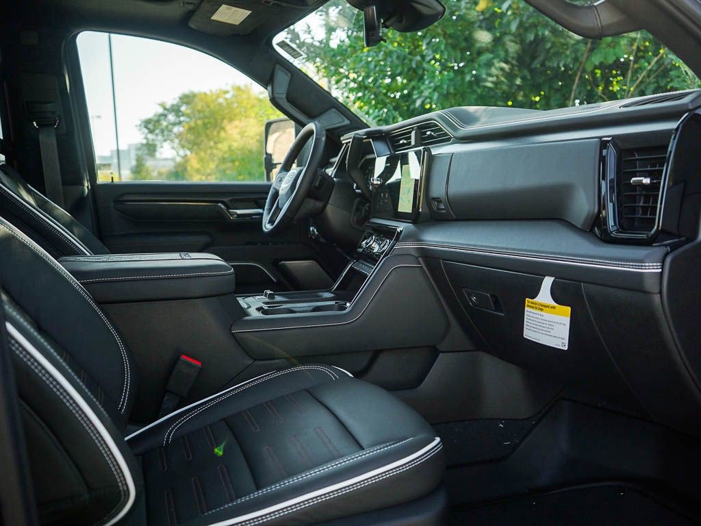 New 2026 GMC Sierra 2500 AT4X image 9