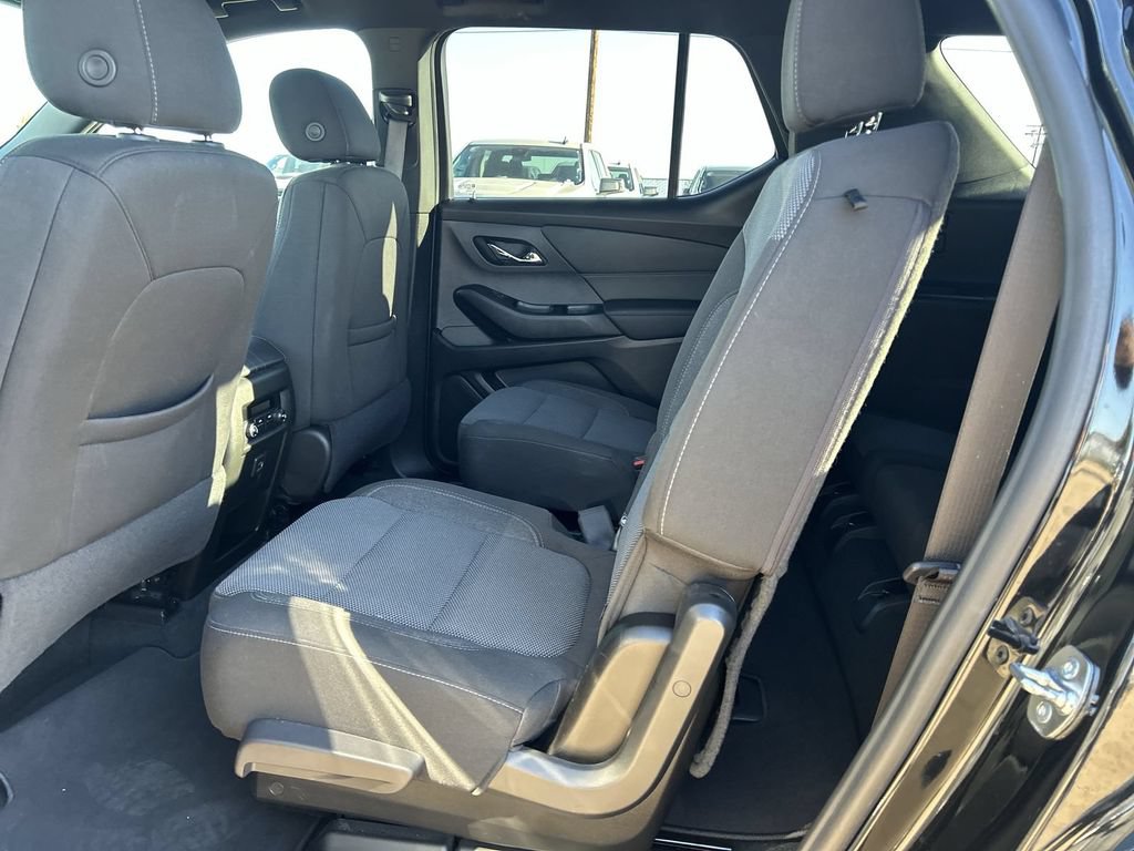 Certified 2023 Chevrolet Traverse LT FWD image 23