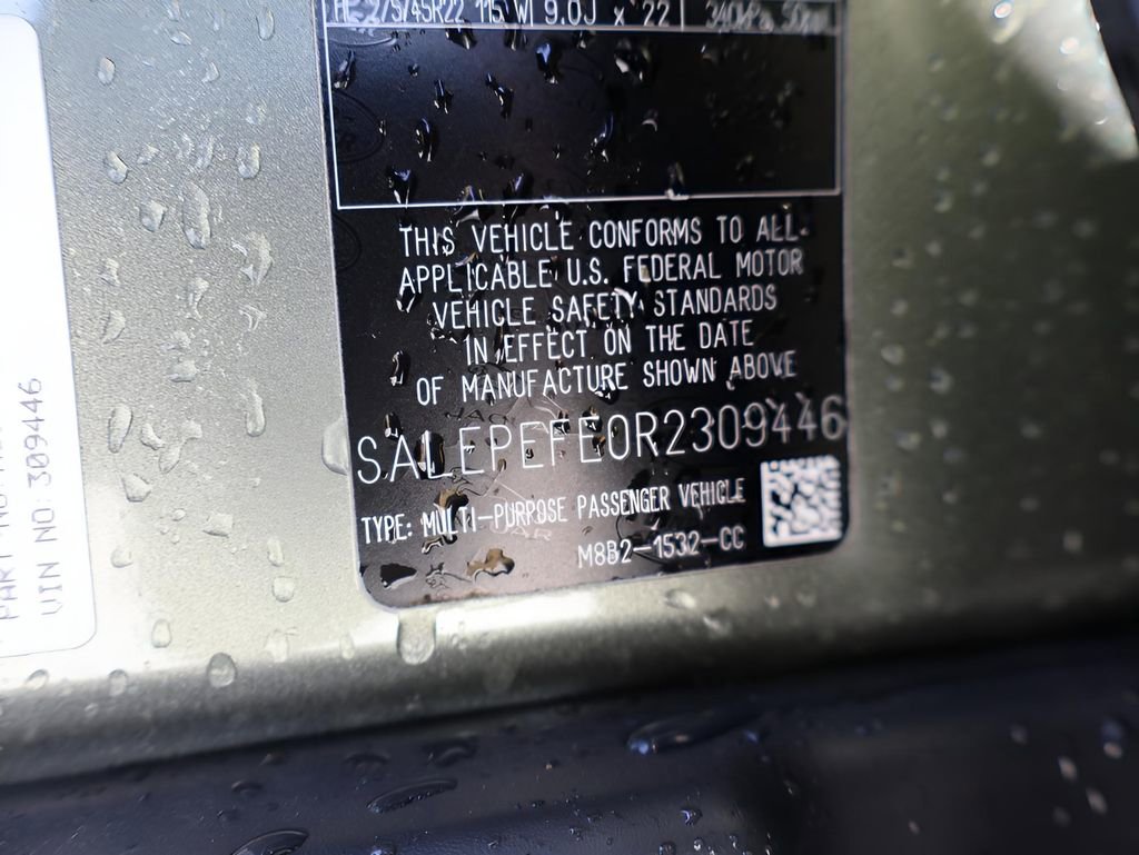 Used 2024 Land Rover Defender 110 SE image 40