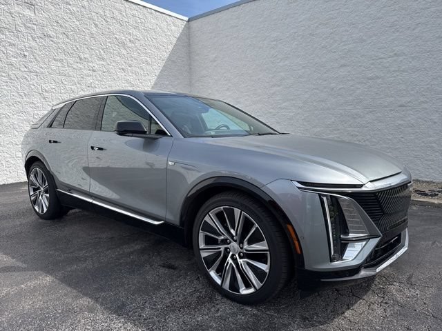 Used 2025 Cadillac Lyriq Luxury w/ LPO, Floor Liner Package