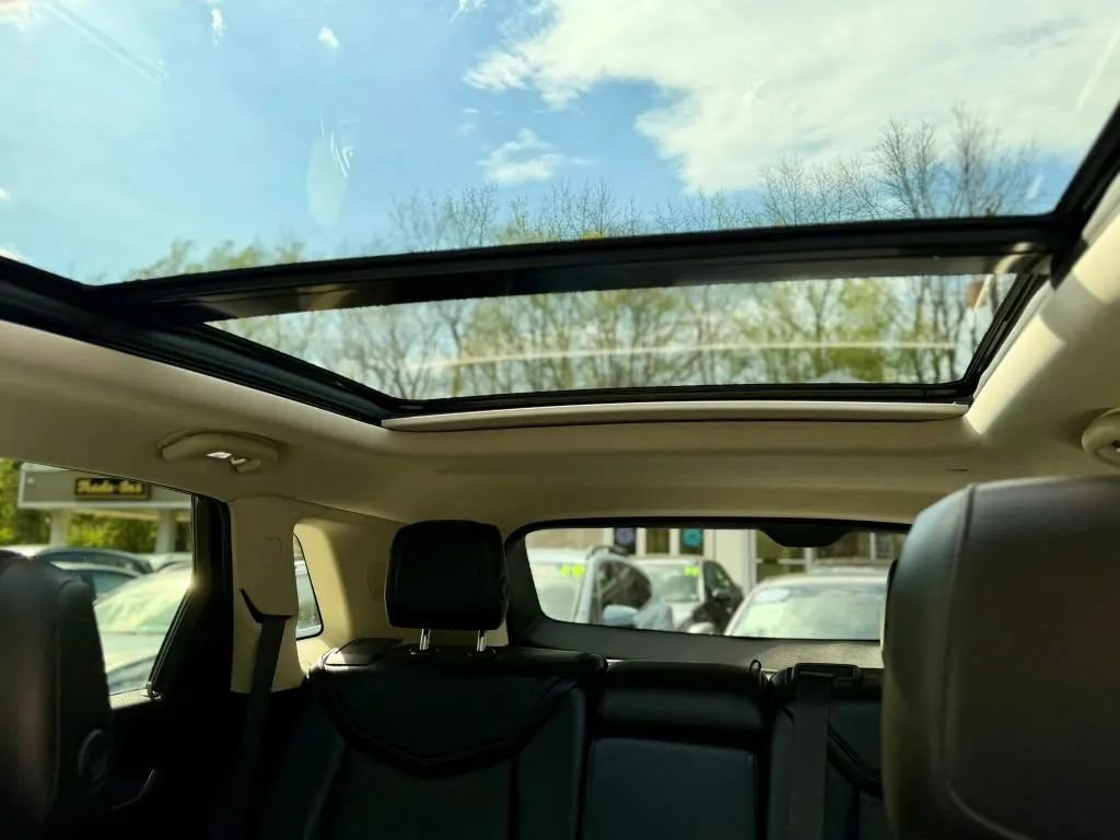 Used 2017 Cadillac XT5 Premium Luxury AWD/4WD image 26