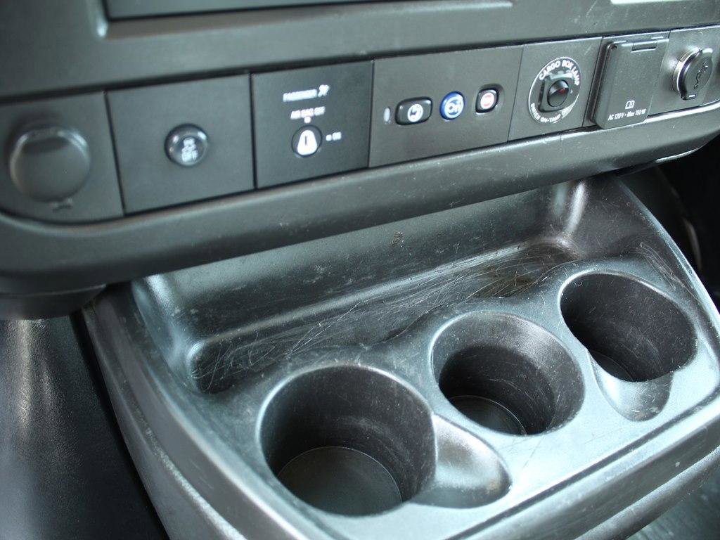 Used 2020 Chevrolet Express 3500 w/ Power Convenience Package image 21