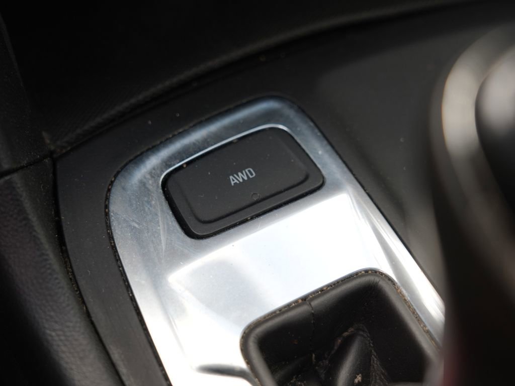 Used 2018 Chevrolet Equinox LT w/ Sun & Infotainment Package image 34