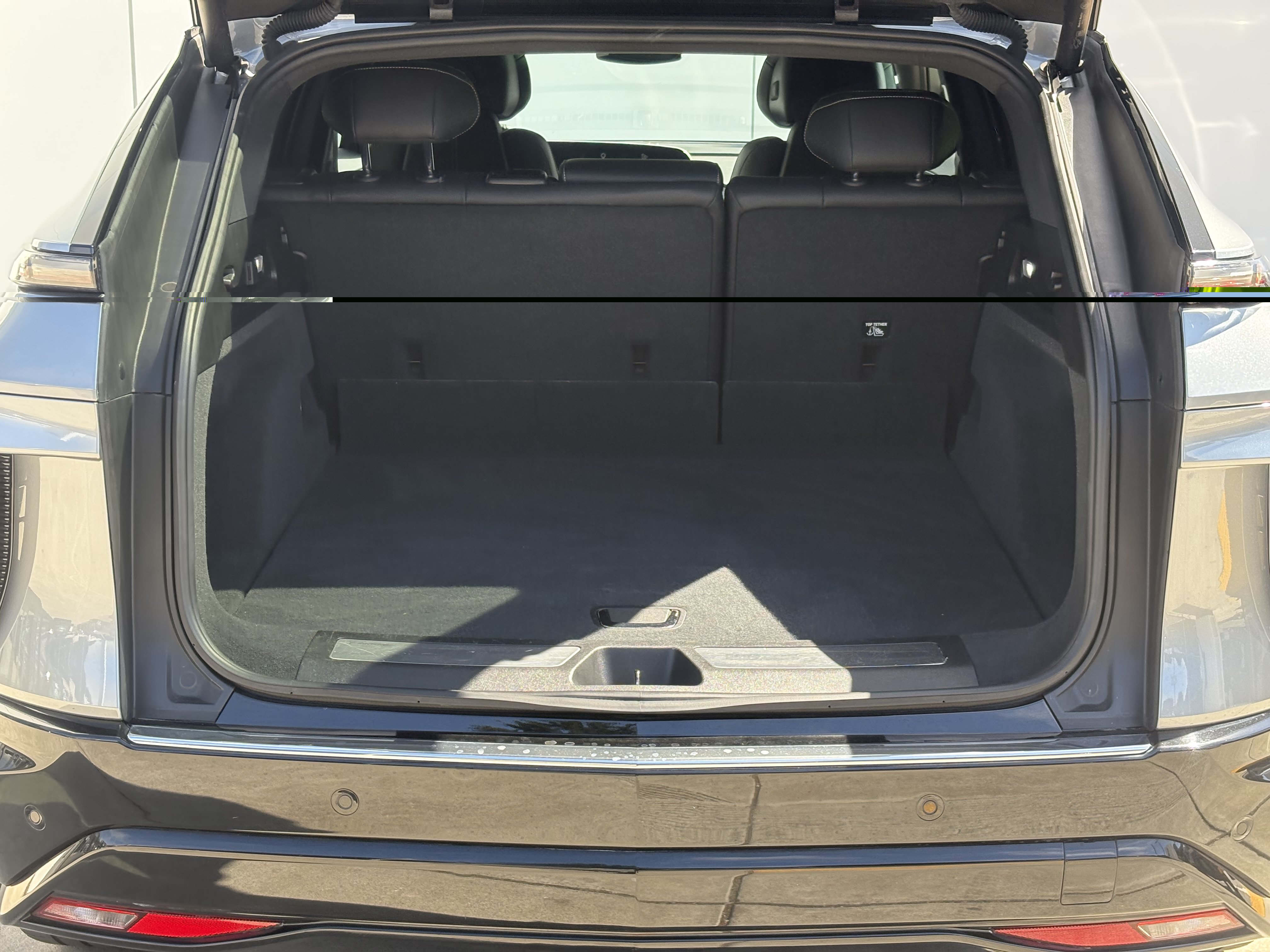 Certified 2024 Cadillac Lyriq Luxury RWD image 9
