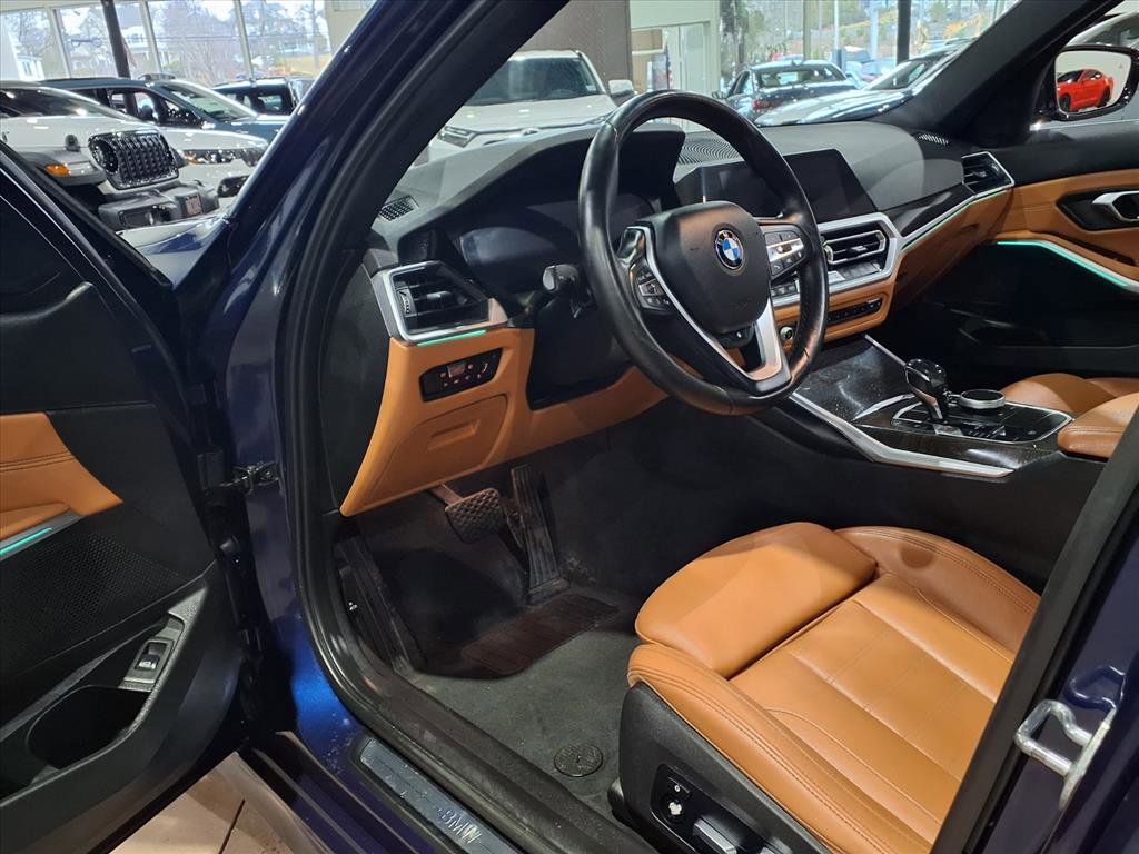 Used 2020 BMW 330i xDrive Sedan w/ Convenience Package image 14