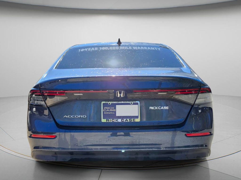 Used 2025 Honda Accord SE image 7