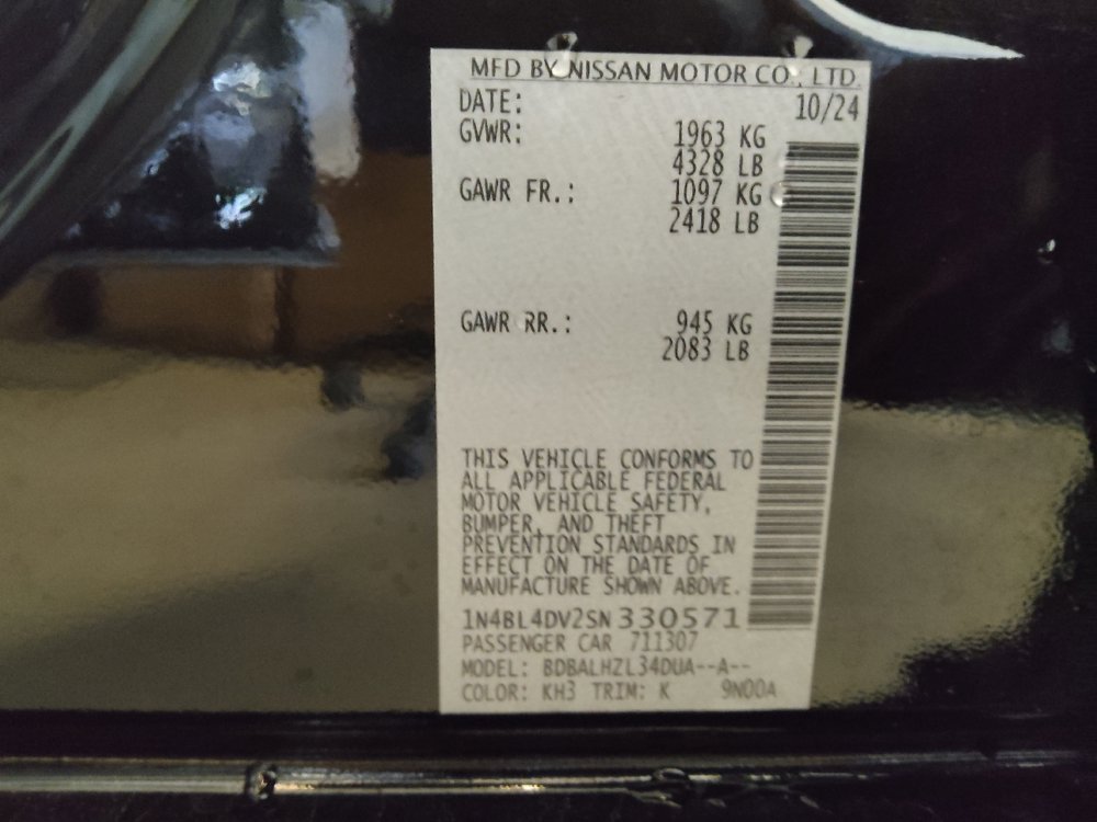 Used 2025 Nissan Altima 2.5 SV FWD image 33