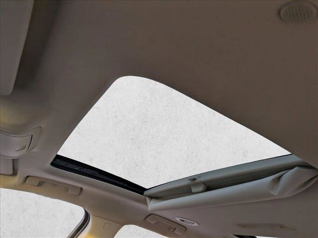 Used 2023 GMC Acadia Denali w/ Black Diamond Edition image 14