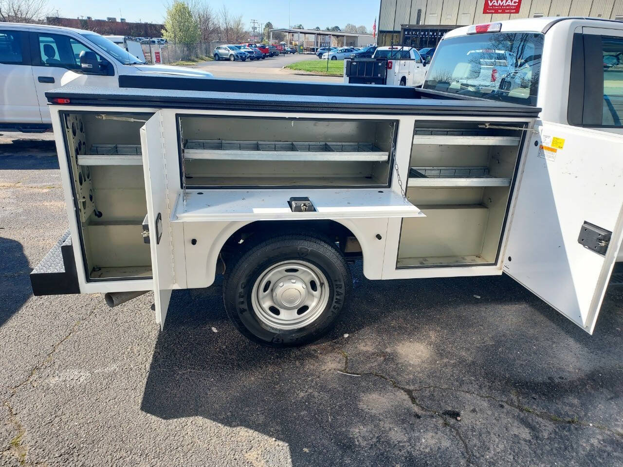 Used 2017 Ford F250 XL RWD image 9
