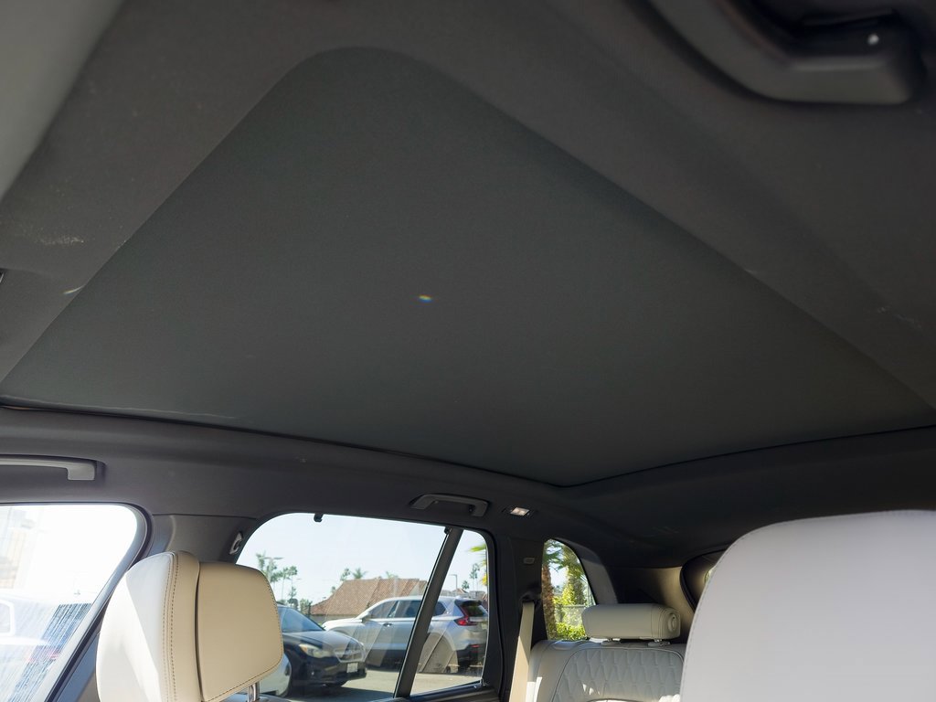 New 2026 BMW X5 M60i w/ Executive Package image 16