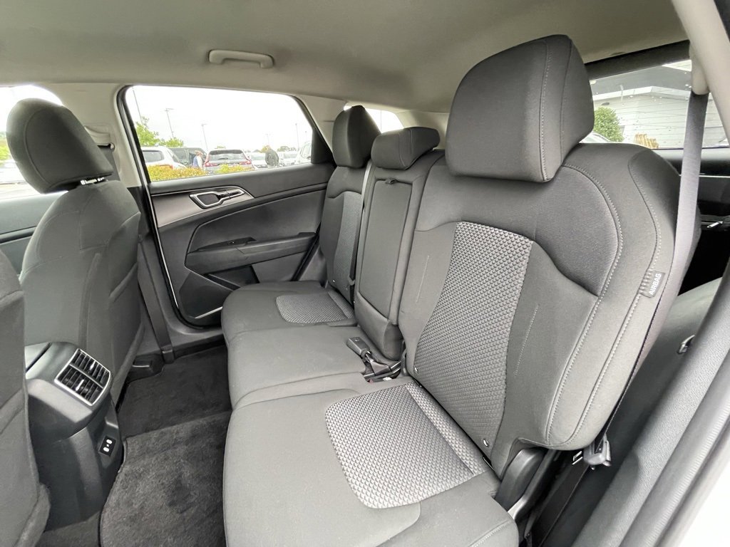 New 2026 Kia Sportage LX image 25