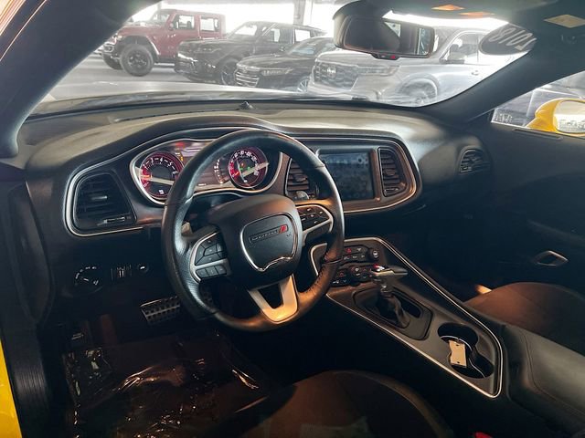 Used 2018 Dodge Challenger GT w/ GT Interior Package image 10